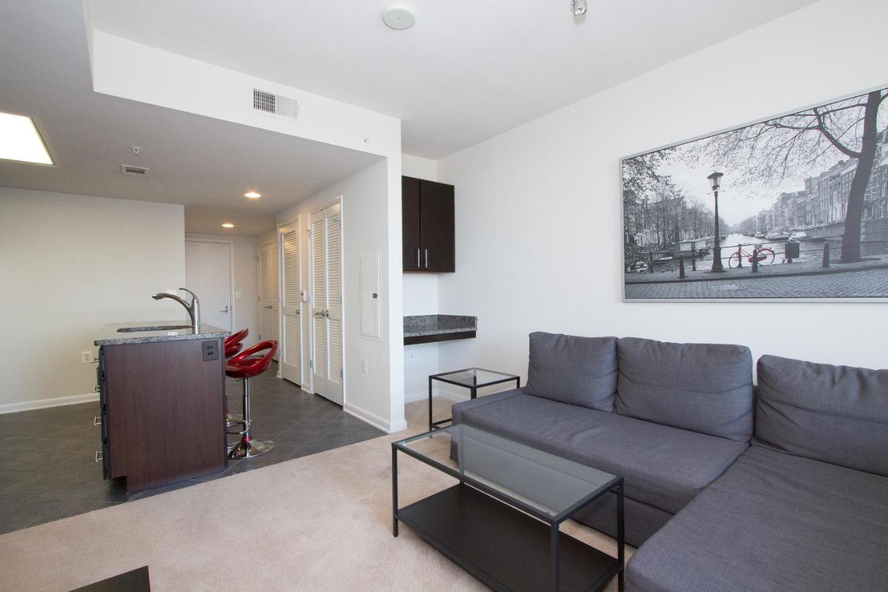 Pentagon City Luxury Apartment Arlington Extérieur photo