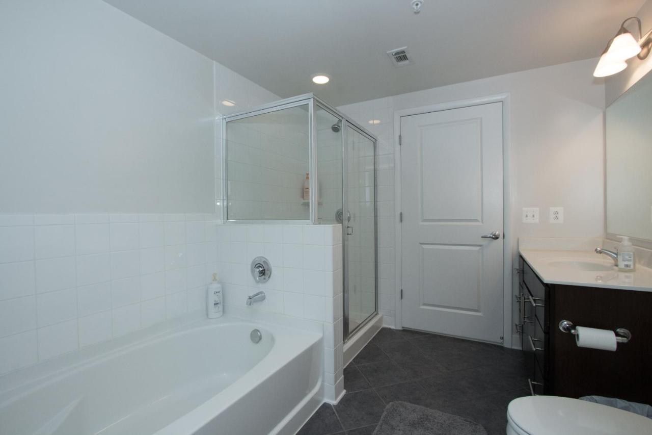 Pentagon City Luxury Apartment Arlington Extérieur photo